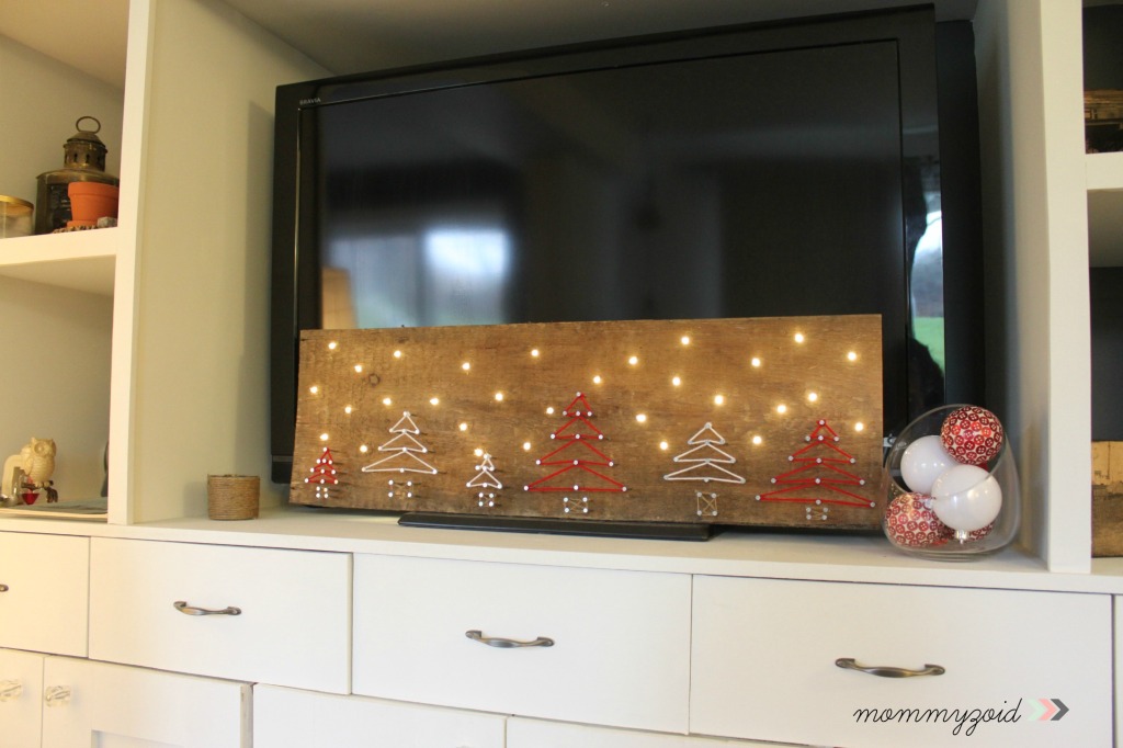 DIY Christmas Decor via www.mommyzoid.ca